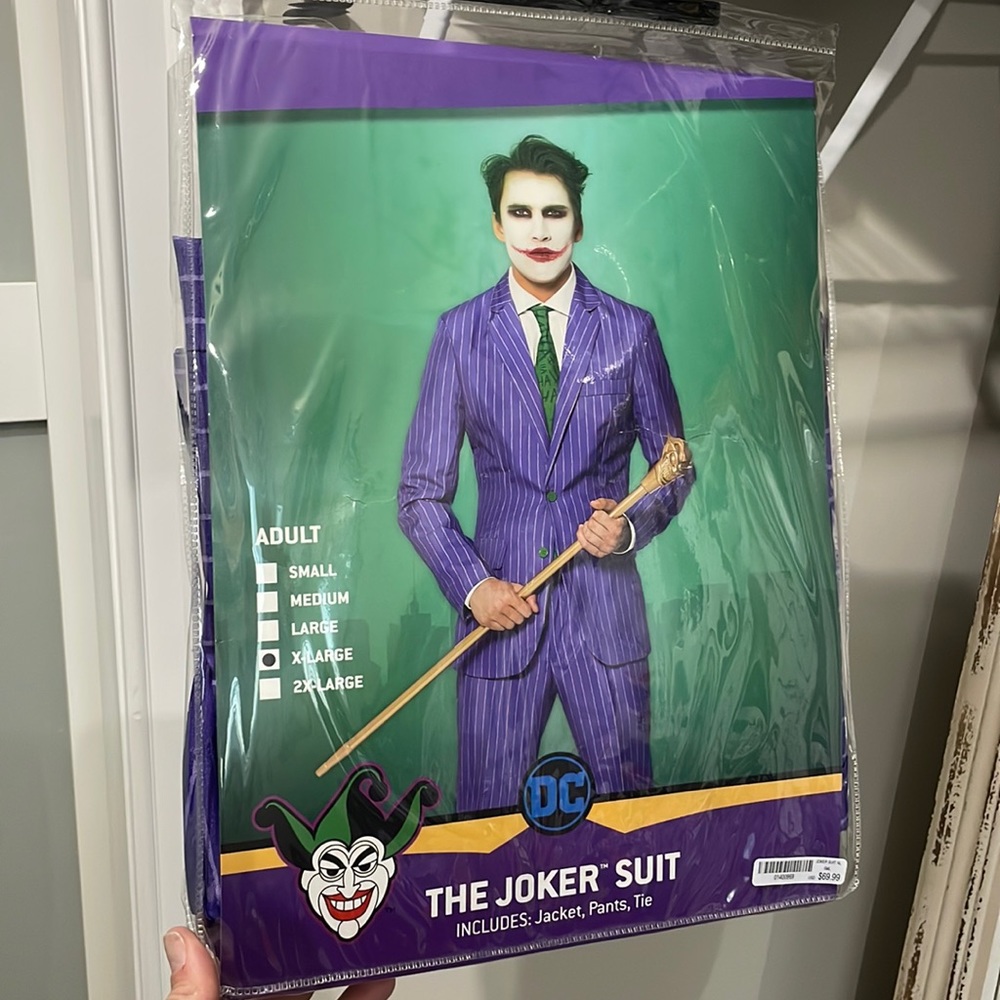 The joker costume